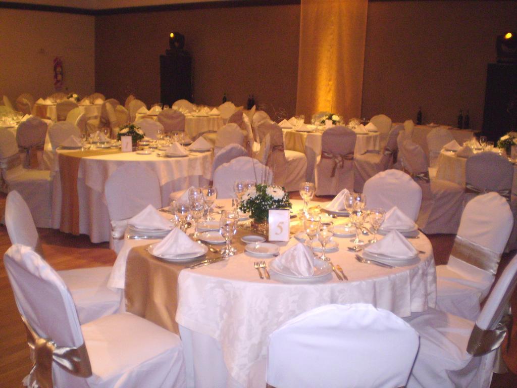Amerian Hotel Casino Gala Resistencia Kültér fotó
